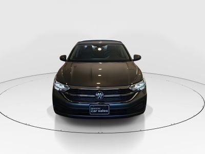 2024 Volkswagen Jetta - Photo 2