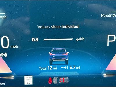 2026 BMW X1 — photo 9 view
