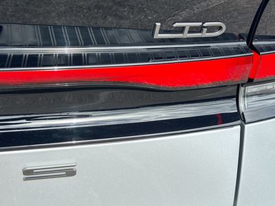 2024 Toyota Prius - Photo 11