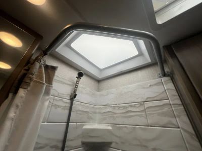 2025 Thor Motor Coach VEGAS - Photo 15