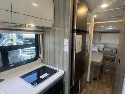 2025 Thor Motor Coach VEGAS - Photo 8