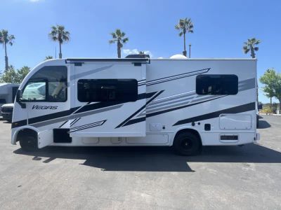 2025 Thor Motor Coach VEGAS - Photo 20