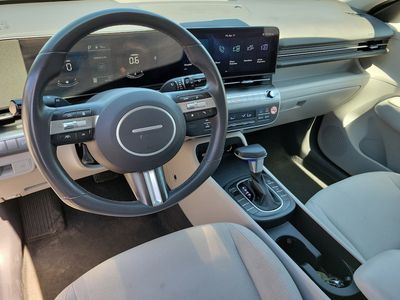 2024 Hyundai Kona - Photo 2
