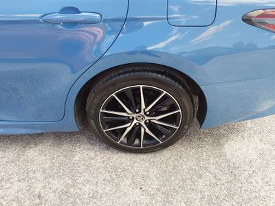2024 Toyota Camry - Photo 10