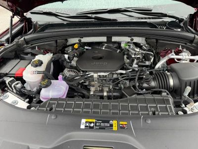 2026 Jeep Grand Cherokee — photo 12 view