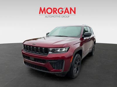 2026 Jeep Grand Cherokee — side profile view