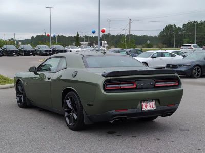 2019 Dodge Challenger - Photo 6