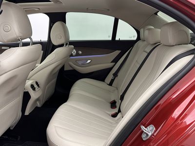 2017 Mercedes-Benz E-Class - Photo 21