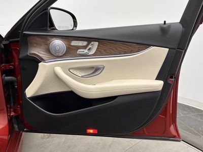 2017 Mercedes-Benz E-Class - Photo 31