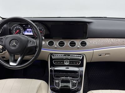 2017 Mercedes-Benz E-Class - Photo 25
