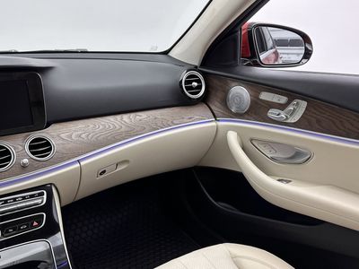 2017 Mercedes-Benz E-Class - Photo 26