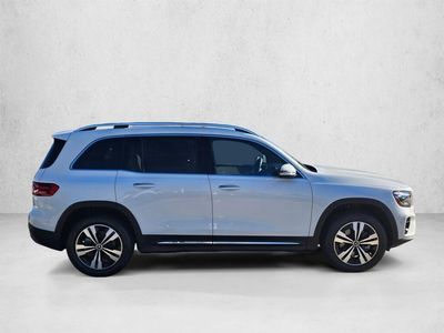 2026 Mercedes-Benz GLB 250 - Photo 4