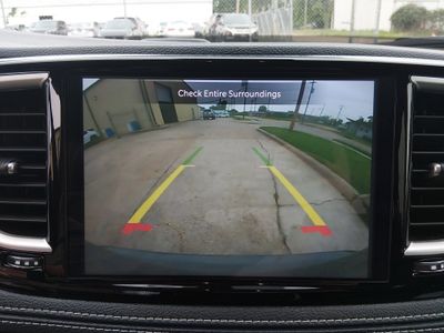 2023 Chrysler Pacifica — photo 16 view