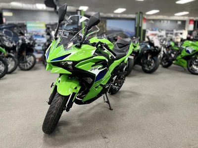 2026 Kawasaki Ninja 500 ABS Metallic Matte Twilight Blue - Photo 2