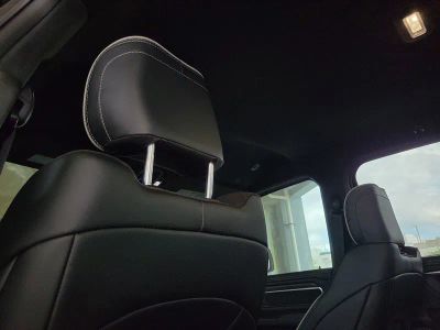 2026 Ram 1500 — photo 10 view