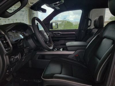 2026 Ram 1500 — photo 18 view