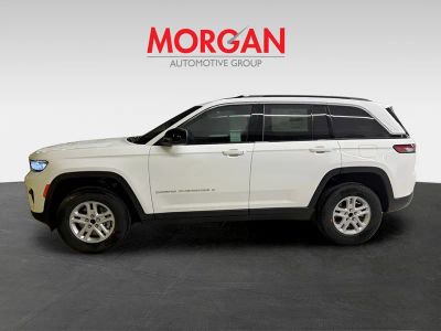 2025 Jeep Grand Cherokee — rear three-quarter view