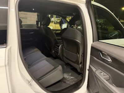 2025 Jeep Grand Cherokee — photo 30 view
