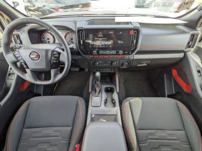 2026 Nissan Frontier — photo 16 view