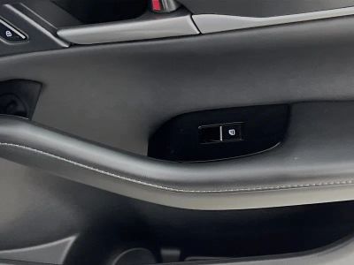 2025 Mazda CX-30 — photo 29 view
