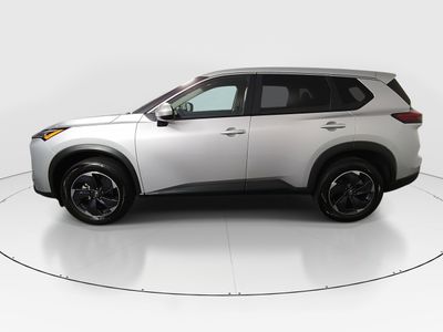 2025 Nissan Rogue - Photo 4