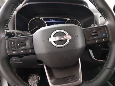 2025 Nissan Rogue - Photo 12
