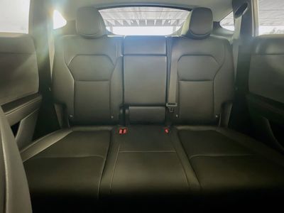 2026 Tesla Model Y - Photo 24