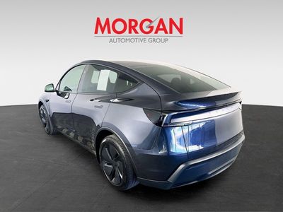 2026 Tesla Model Y - Photo 6