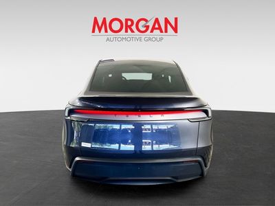 2026 Tesla Model Y - Photo 7
