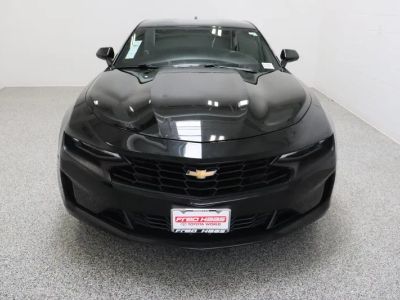 2021 Chevrolet Camaro RWD - Photo 3
