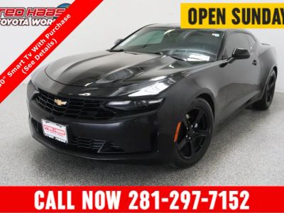 2021 Chevrolet Camaro RWD - Photo 1
