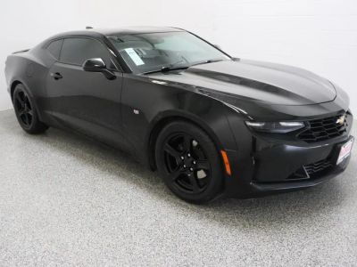 2021 Chevrolet Camaro RWD - Photo 4