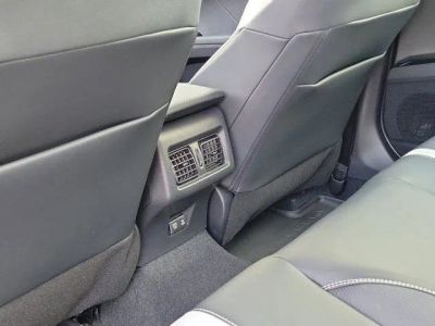 2025 Toyota Camry — photo 14 view