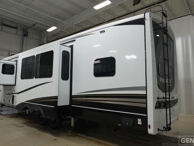 2026 Jayco Pinnacle - Photo 3