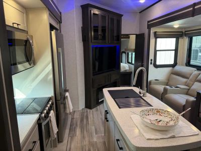 2022 CrossRoads Suncruiser - Photo 53