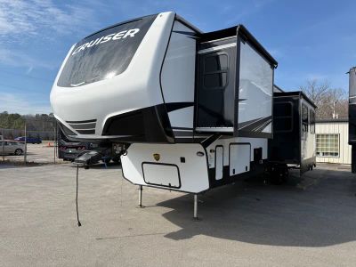 2022 CrossRoads Suncruiser - Photo 58