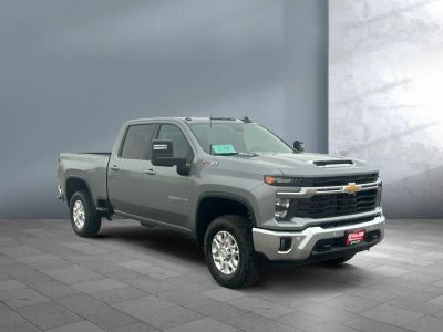 2026 Chevrolet Silverado 2500HD — photo 8 view