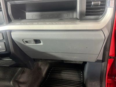2024 Ford F-250SD — photo 28 view