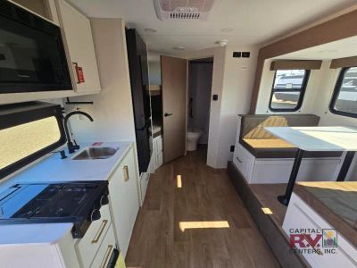 2027 Grand Design Transcend One — photo 32 view