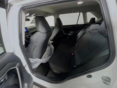 2023 Toyota RAV4 Hybrid — photo 26 view