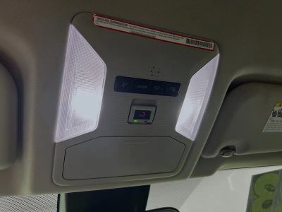 2023 Toyota RAV4 Hybrid — photo 18 view