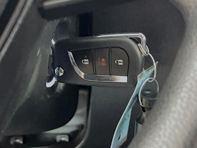 2023 Toyota RAV4 Hybrid — photo 20 view