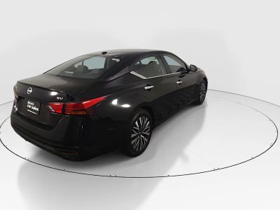 2024 Nissan Altima - Photo 7