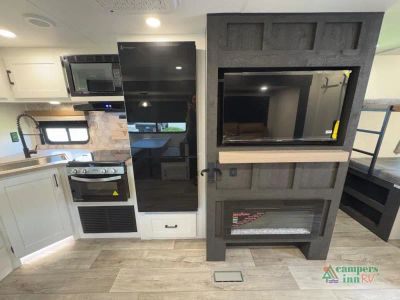 2026 Venture RV Sienna — photo 17 view