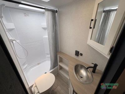 2026 Venture RV Sienna — photo 35 view