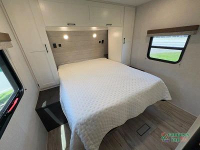 2026 Venture RV Sienna — photo 39 view