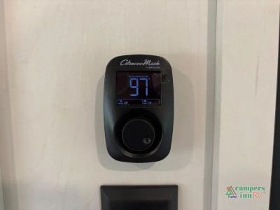 2026 Venture RV Sienna — photo 44 view
