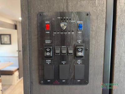 2026 Venture RV Sienna — photo 42 view