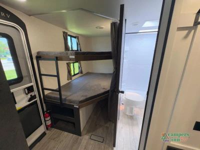 2026 Venture RV Sienna — photo 30 view
