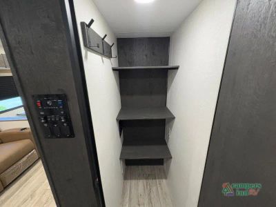 2026 Venture RV Sienna — photo 41 view